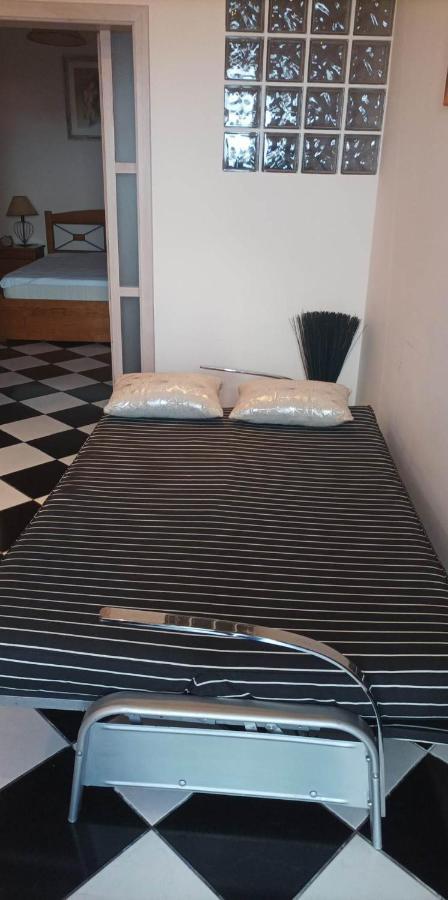 Residencia Mendonca Apartamento Sao Roque Do Faial Exterior foto